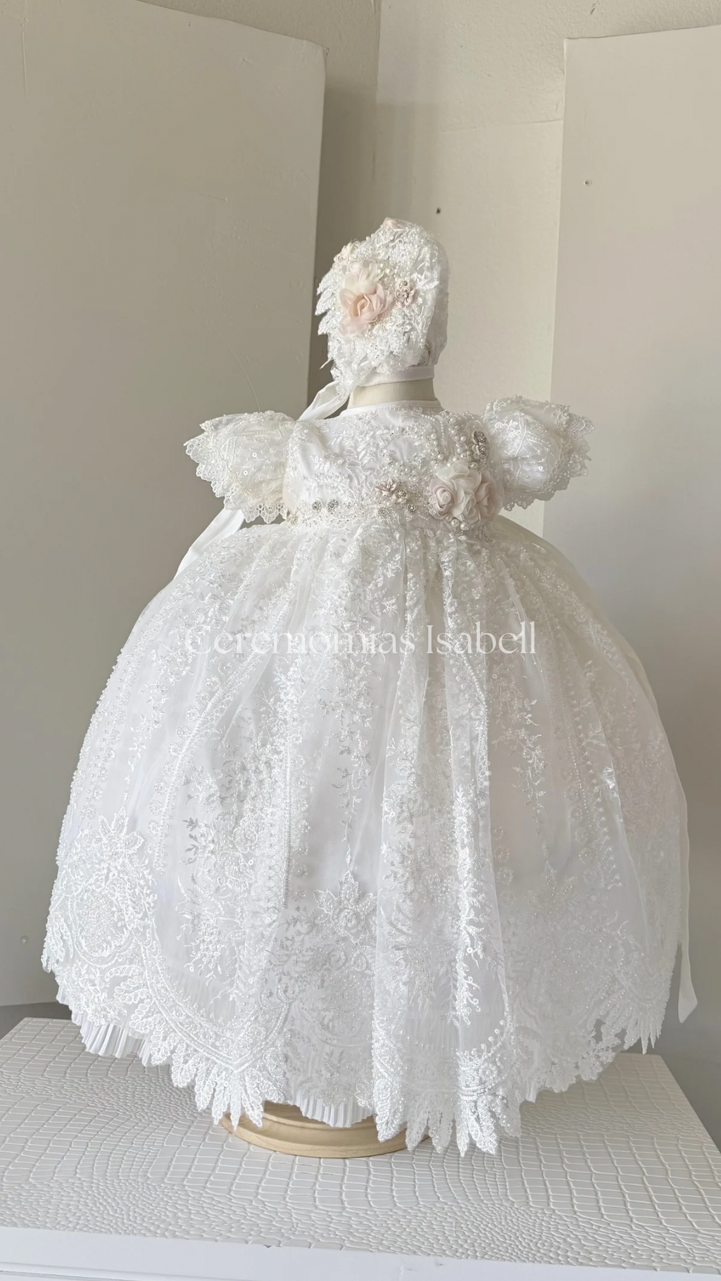 Eloise (ivory)