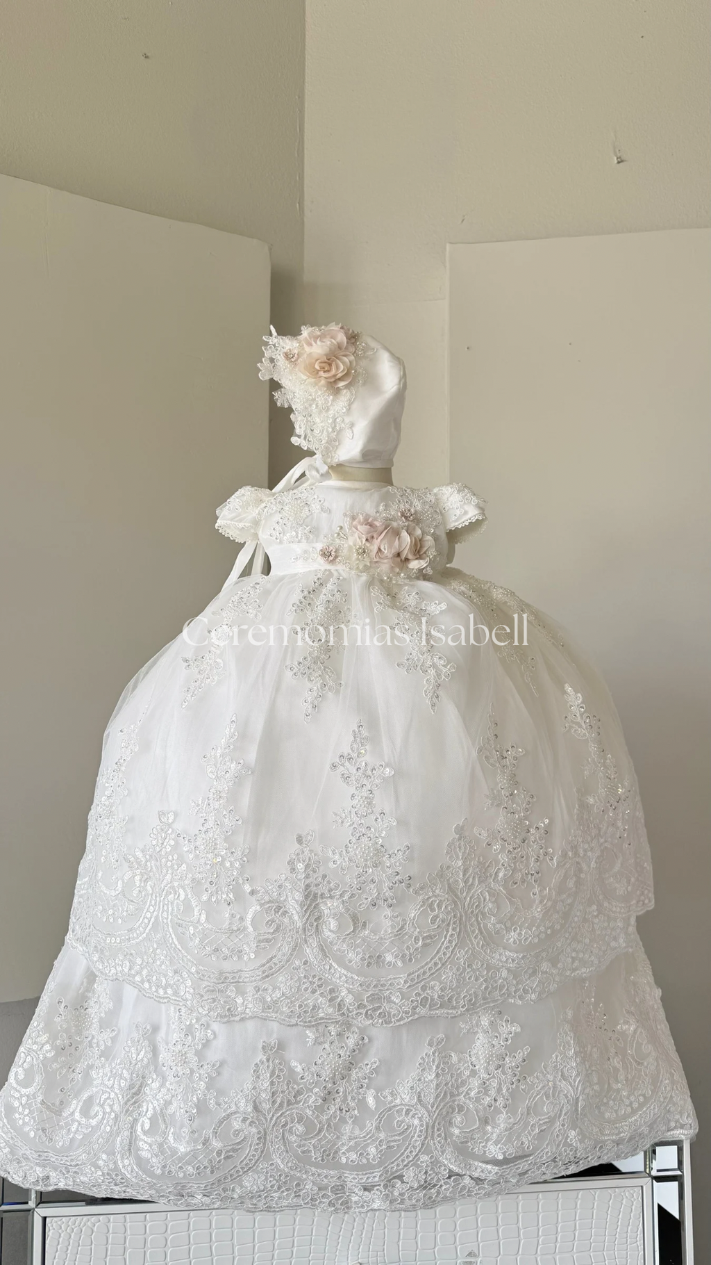 Elara (ivory)