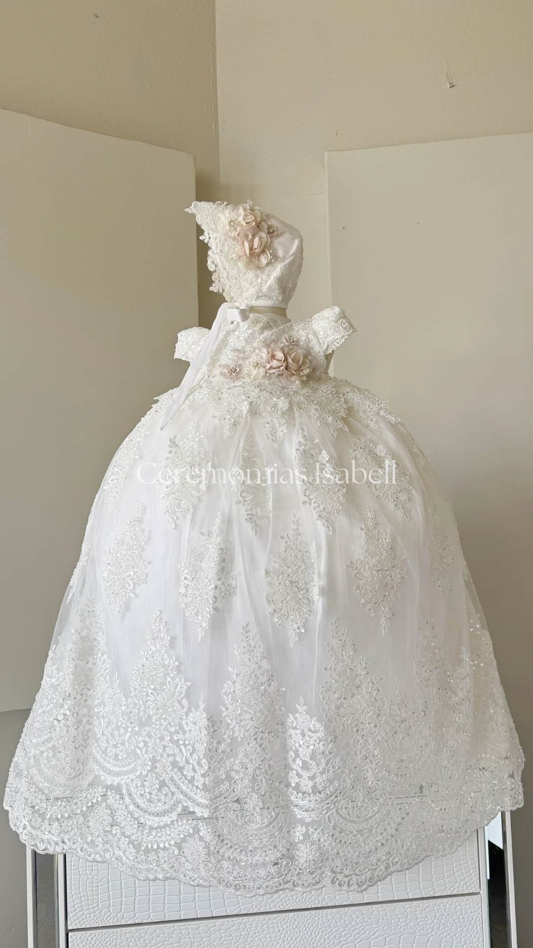 Jaqueline w/Tutu (ivory)