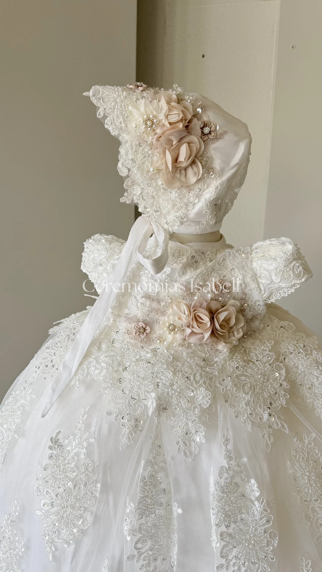 Jaqueline w/Tutu (ivory)
