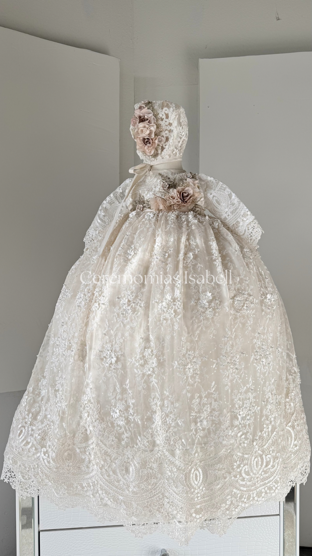 Estella w/Tutu (champagne)
