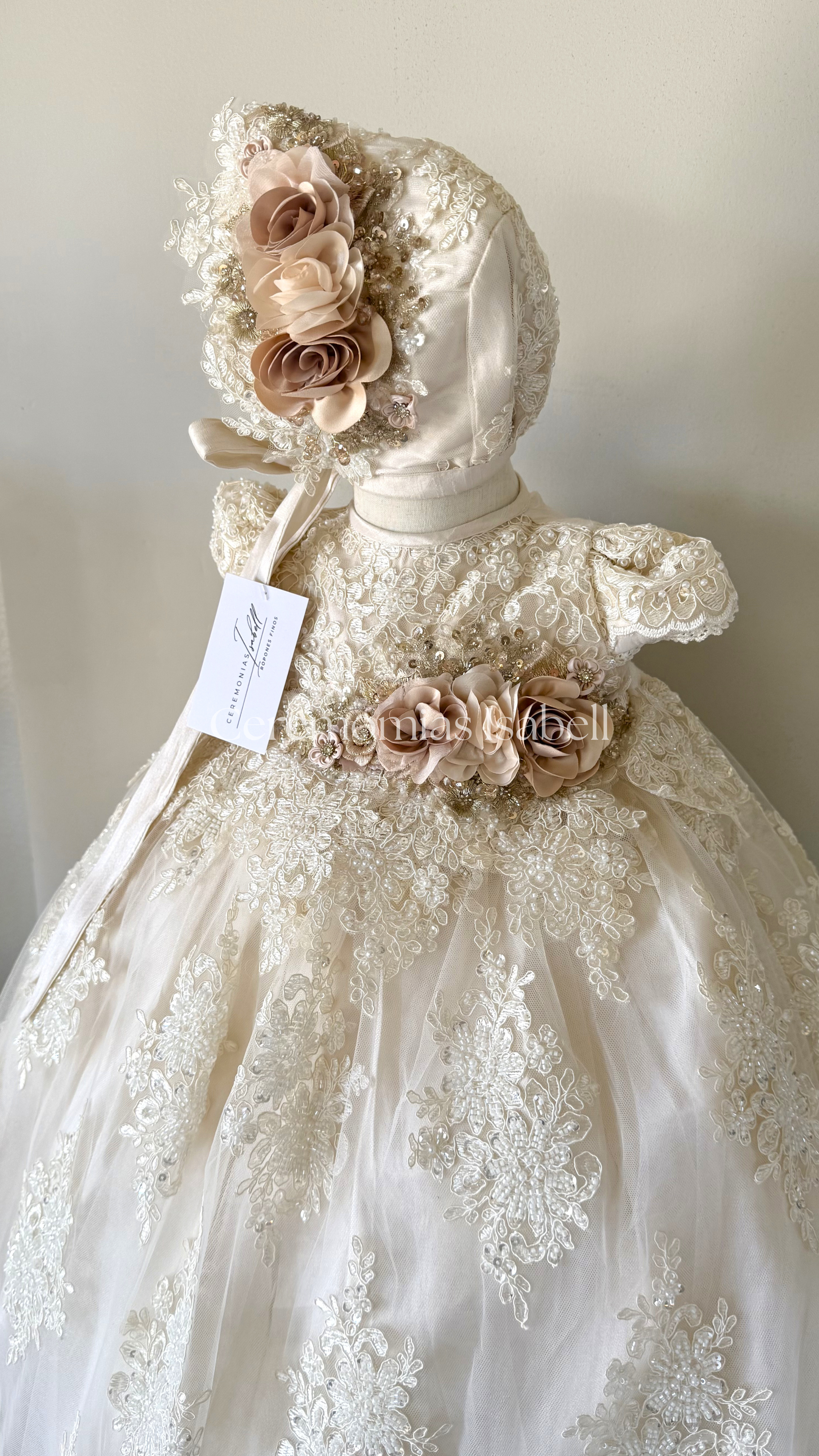 Jaqueline w/Tutu (champagne)